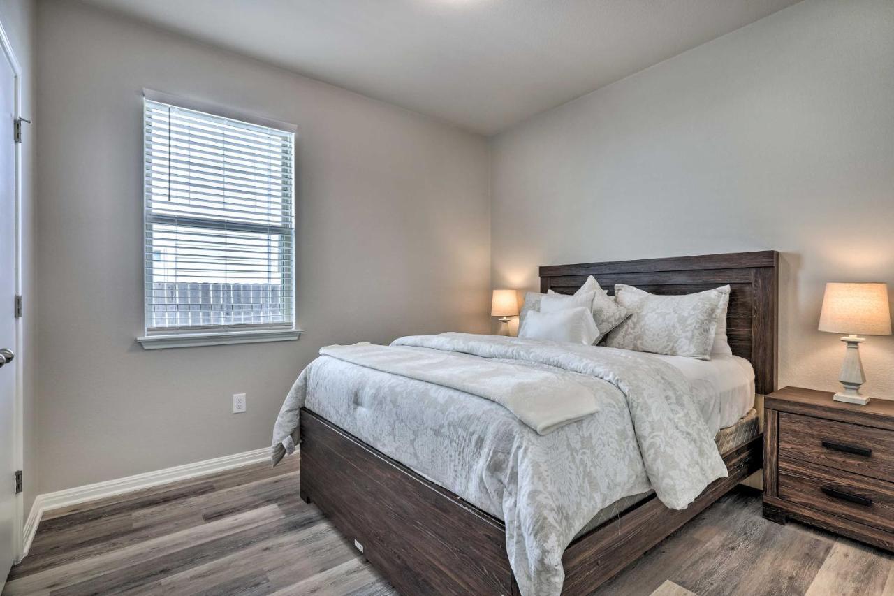 Buda Home With Smart Tv About 19 Mi To Downtown Austin 外观 照片
