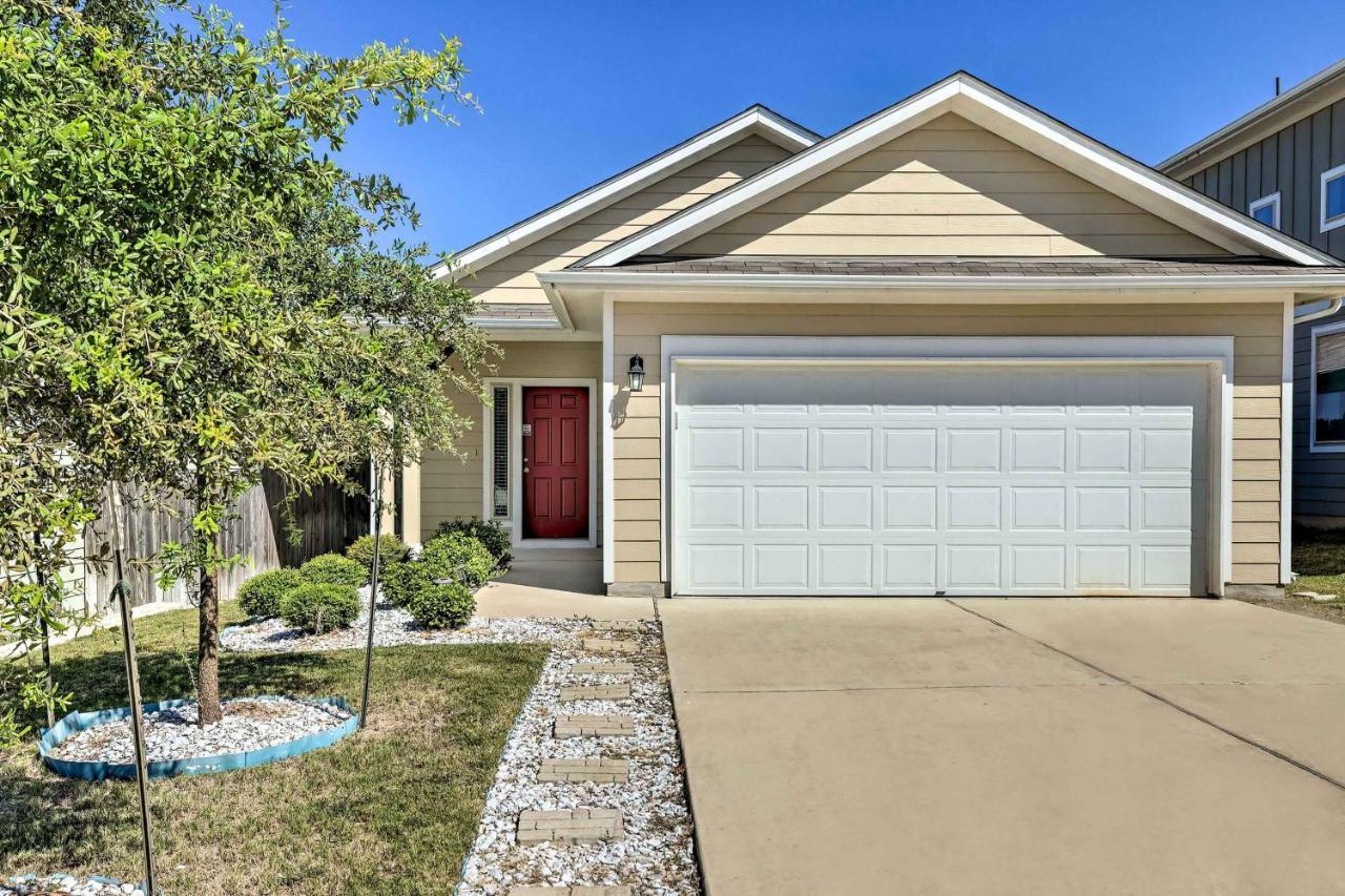 Buda Home With Smart Tv About 19 Mi To Downtown Austin 外观 照片